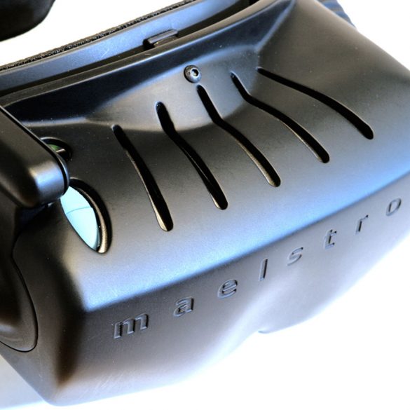 virtual-reality-headset-01