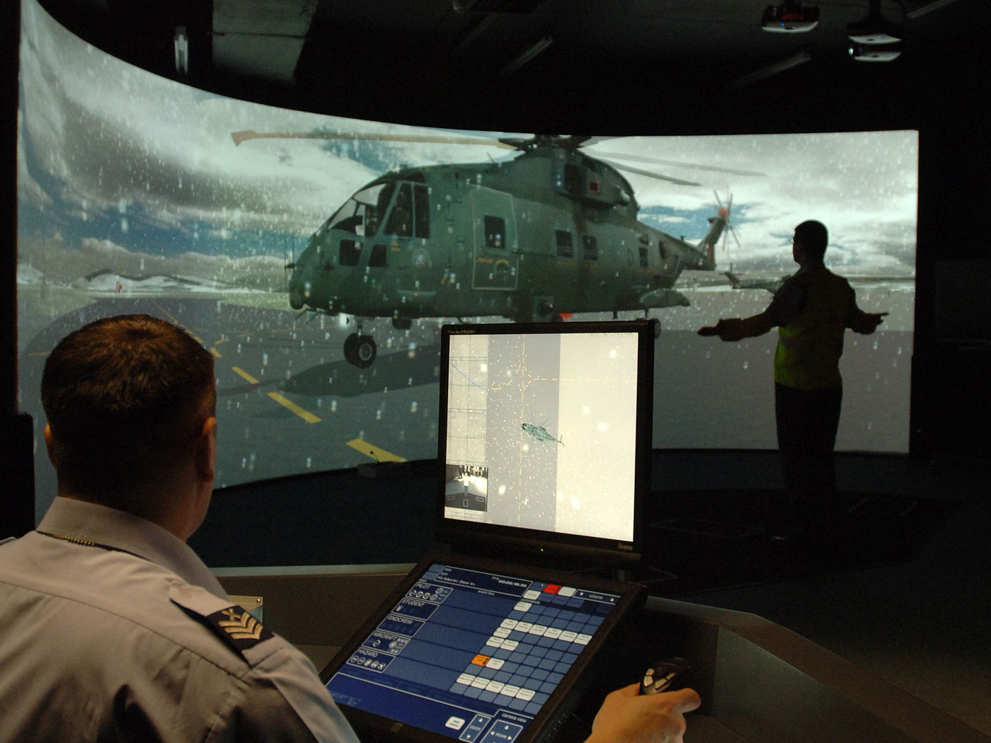 virtual-reality-headset-05