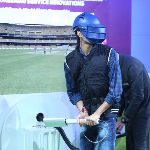 virtual-reality-headset-06